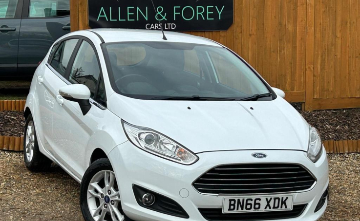 Ford Fiesta 1.25 Zetec Euro 6 5dr